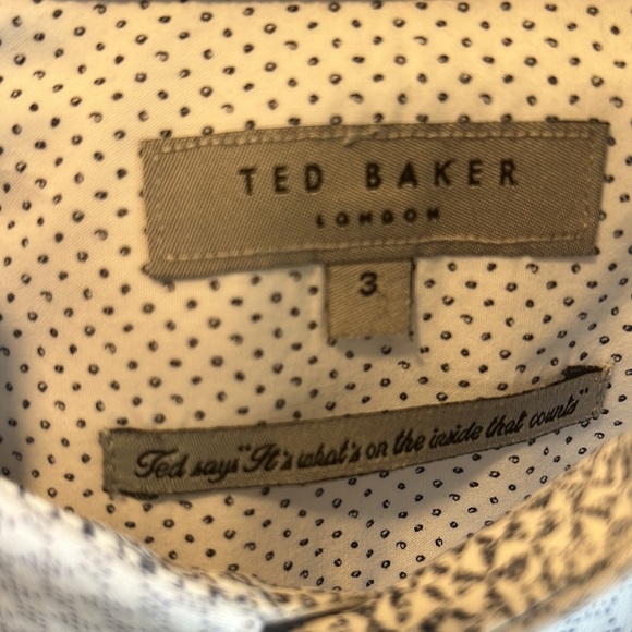 Button down shirt - Picture 2 of 2